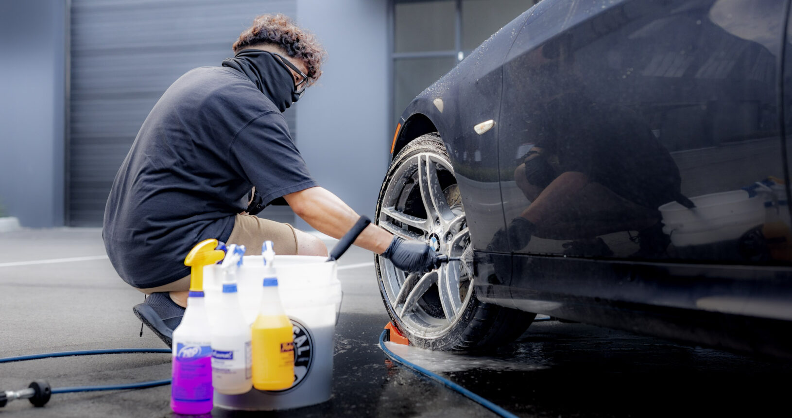 Exquisite Mobile Detailing Deep Cleaning A Wheel